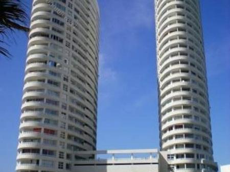 Edificio Punta Cavancha *